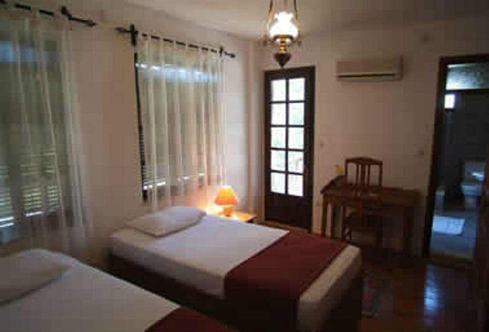 Misafir Evi Hotel Kayakoy Quarto foto